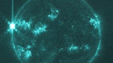 Вспышка на Солнце 13 мая 2013 года Вспышка на Солнце 13 мая 2013 года