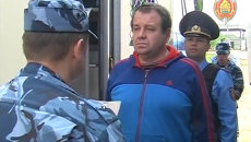 Авиадебошира Кабалова экстрадировали в Россию из Белоруссии. Оперативные кадры Авиадебошира Кабалова экстрадировали в Россию из Белоруссии. Оперативные кадры