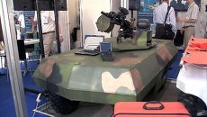 Экзоскелет, боевые роботы и машина для спецназа на выставке Минобороны РФ Экзоскелет, боевые роботы и машина для спецназа на выставке Минобороны РФ