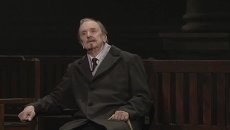 Все проходит, мой друг: роли Яковлева в театре и воспоминания коллег Все проходит, мой друг: роли Яковлева в театре и воспоминания коллег