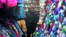 Кадры с Гусинки: последние дни легендарной барахолки Кадры с Гусинки: последние дни легендарной барахолки