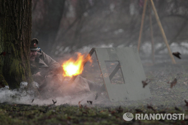 Военно-исторический фестиваль Три эпохи в Петербурге Военно-исторический фестиваль Три эпохи в Петербурге